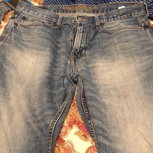 American Eagle Relaxed straight 34/30